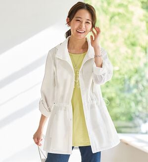 BELLUNA（ベルーナ）の「デニム調デザインパーカー（パーカー）」｜オフ白