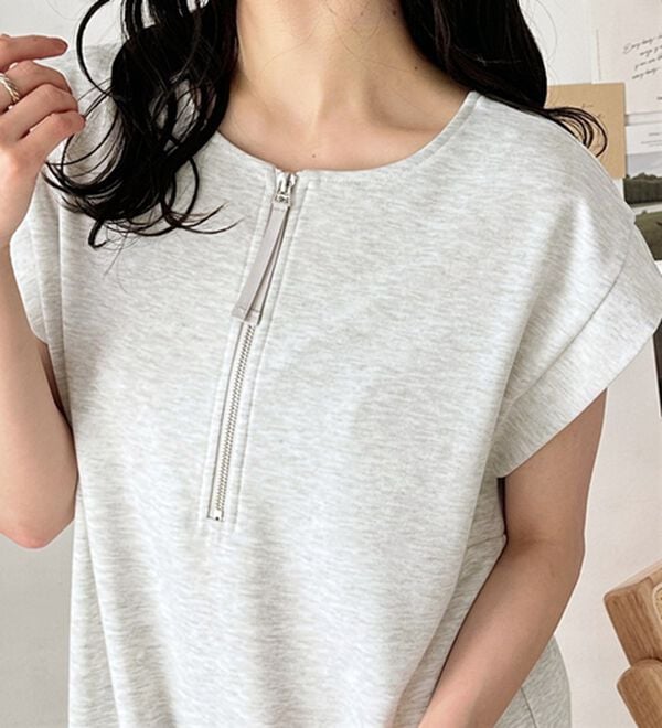 GeeRA（ジーラ）の「前後２ＷＡＹハーフジップＩラインワンピース（カットソーワンピース）」｜詳細画像