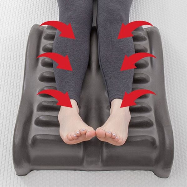 「寝ながらストレッチＢＥＥＬＡＺＹ（Ｒ）フットピロー（クッション・クッションカバー）」｜詳細画像