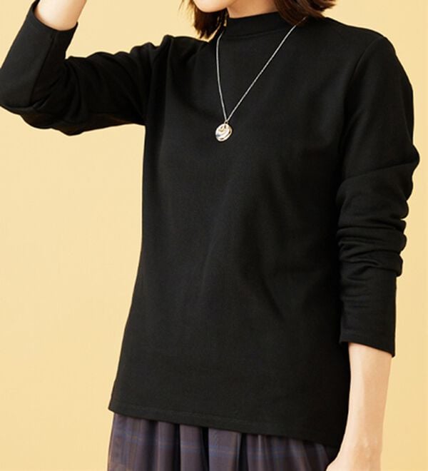 BELLUNA（ベルーナ）の「肌に優しい吸湿発熱ふんわりプルオーバー（カットソー）」｜詳細画像