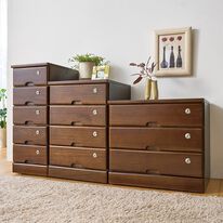 「全段鍵付！天然木リビングチェスト（衣類・布団収納）」