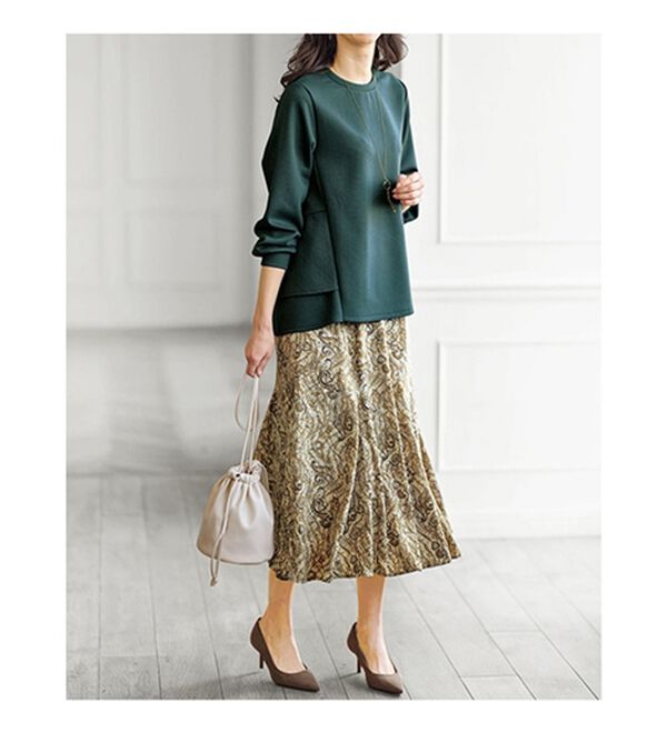 BELLUNA（ベルーナ）の「柔らか素材バックフレアープルオーバー（カットソー）」｜詳細画像