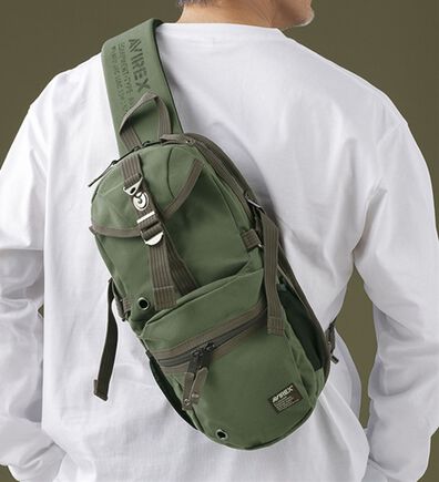 「＜アヴィレックス＞イーグルワンショルダー（メンズボディバッグ・ウエストポーチ）」