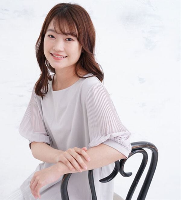 A HAPPY MARILYN（アハッピーマリリン）の「選べる袖異素材 キレイめカットソー 半袖 プルオーバー（カットソー）」｜詳細画像