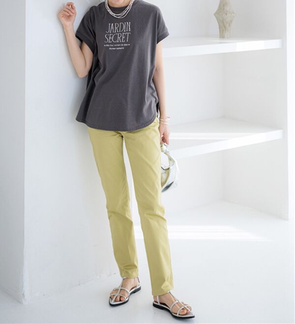 BELLUNA（ベルーナ）の「サラリ速乾！綿サテンストレッチカラーパンツ（フルレングスパンツ）」｜詳細画像