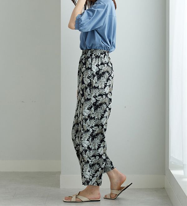 BELLUNA（ベルーナ）の「ヒンヤリ冷感！プリントワイドパンツ（ワイドパンツ・ガウチョ）」｜詳細画像