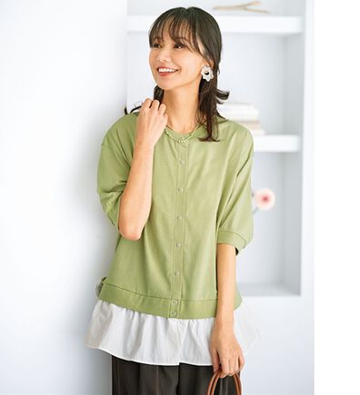 BELLUNA（ベルーナ）の「異素材切替ボタン使いカーディガン（その他カーディガン）」