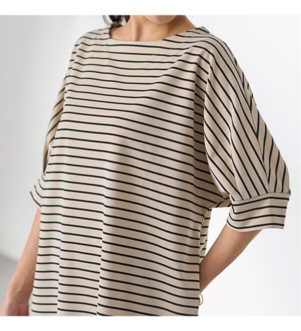 BELLUNA（ベルーナ）の「リップル素材ゆったりボーダープルオーバー（カットソー）」｜詳細画像