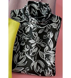 BELLUNA（ベルーナ）の「テンセル（ＴＭ）繊維・コットンプリントプルオーバー（カットソー）」｜リーフ柄