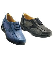 BELLUNA（ベルーナ）の「５Ｅストレッチ切替スリッポンシューズ（スリッポン）」