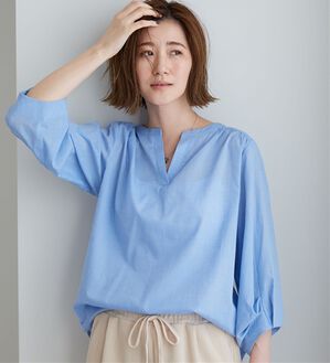 BELLUNA（ベルーナ）の「杢調素材袖タックデザインブラウス（ブラウス）」｜ブルー