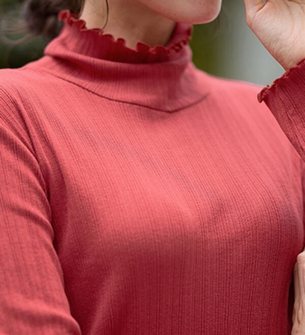 LAVIENNE（ラヴィエンヌ）の「着回し力抜群！綿１００％あったかリブインナー（肌着・インナーウェア）」｜詳細画像