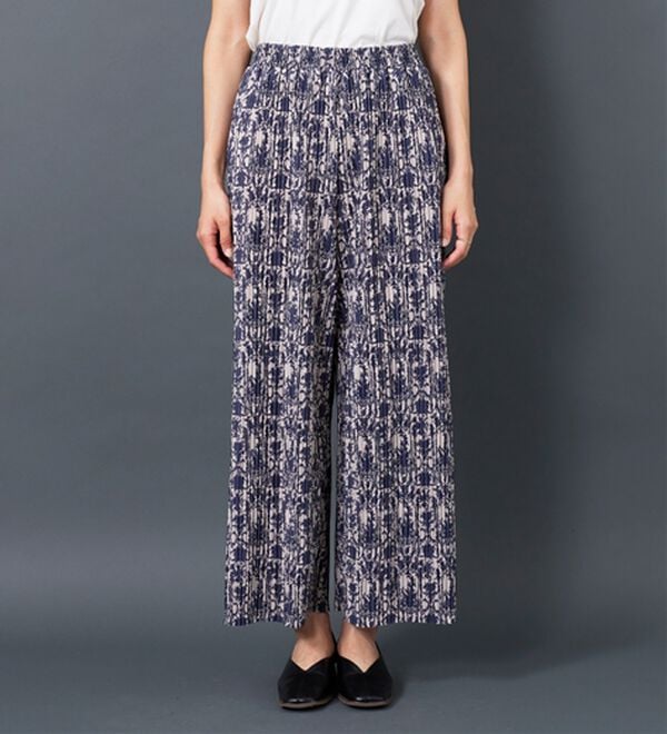 BELLUNA（ベルーナ）の「なめらか素材ゆったりプリーツパンツ（ワイドパンツ・ガウチョ）」｜詳細画像