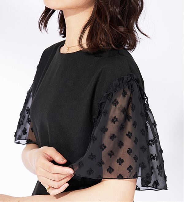 BELLUNA（ベルーナ）の「袖シアードット切替プルオーバー（カットソー）」｜詳細画像