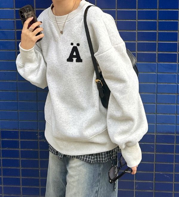 GeeRA（ジーラ）の「サガラ刺繍裏起毛スウェット（トレーナー・スウェット）」｜詳細画像