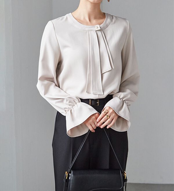 RANAN（ラナン）の「パール付きボウタイブラウス（ブラウス）」｜詳細画像