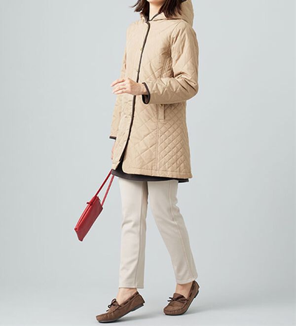 BELLUNA（ベルーナ）の「パイピング使いキルトデザインコート（ロングコート）」｜詳細画像