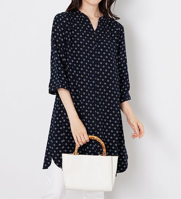 BELLUNA（ベルーナ）の「レーヨン素材袖フレアーワンピース（その他ワンピース）」｜詳細画像