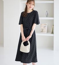 alotta（アロッタ）の「【4つの機能付】ひんやりフレア袖ベルト付ゆるワンピース（カットソーワンピース）」