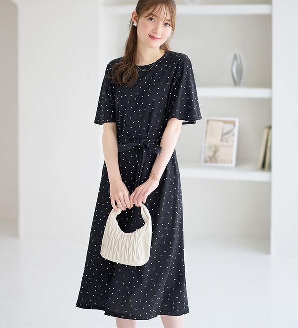 alotta（アロッタ）の「【4つの機能付】ひんやりフレア袖ベルト付ゆるワンピース（カットソーワンピース）」｜詳細画像