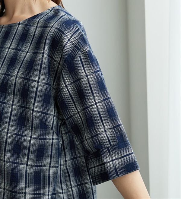 BELLUNA（ベルーナ）の「サッカー素材チェック柄チュニック（チュニック）」｜詳細画像