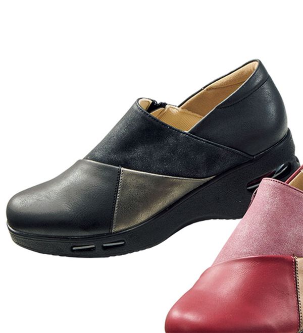 BELLUNA（ベルーナ）の「４Ｅダブルエア切替シューズ（スリッポン）」｜黒