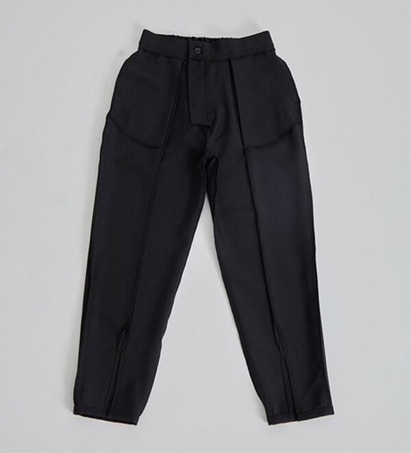 BELLUNA（ベルーナ）の「【低身長さん向け】美脚見えスリットテーパードパンツ（テーパードパンツ）」｜詳細画像