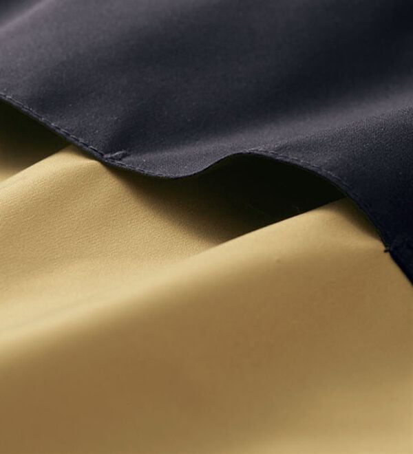 BELLUNA（ベルーナ）の「動きやすい！はっ水＆防風ブルゾン（ブルゾン）」｜詳細画像