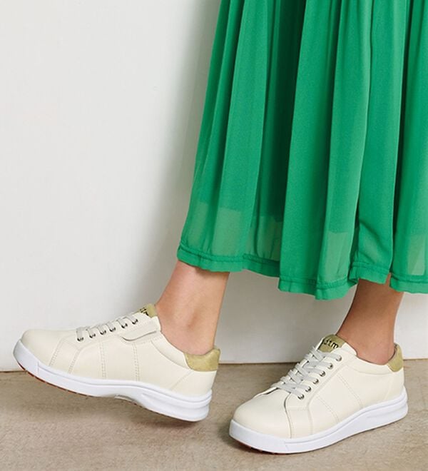 ルフラン（ルフラン）の「足がよろこぶもちかるサッとスニーカー（スニーカー）」｜詳細画像