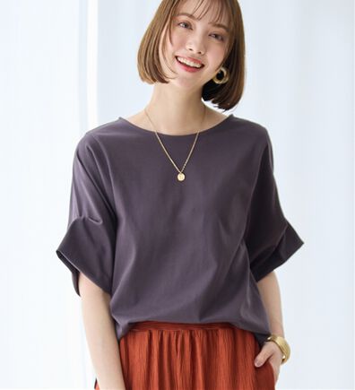 Viola e Viola（ヴィオラ エ ヴィオラ）の「ひんやり細見え！デザイン袖トップス（カットソー）」