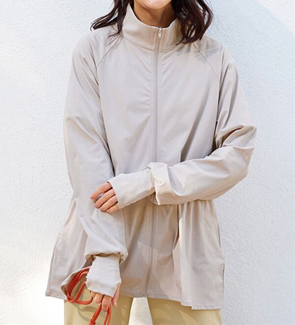 BELLUNA（ベルーナ）の「ギャザー切替ラッシュガードＵＶ対策ジャケット（パーカー）」｜詳細画像