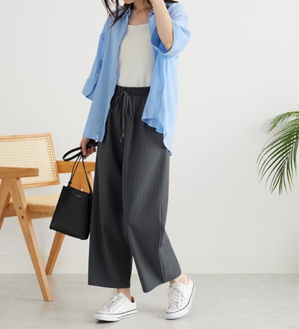 BELLUNA（ベルーナ）の「【嬉しい機能付き！】とろみ素材ドロスト使いワイドパンツ（ワイドパンツ・ガウチョ）」｜詳細画像