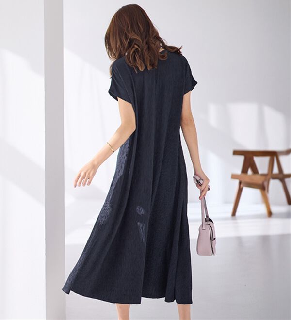 alotta（アロッタ）の「【４つの機能付】ひんやり楽ちん快適！フレアーワンピース（カットソーワンピース）」｜詳細画像