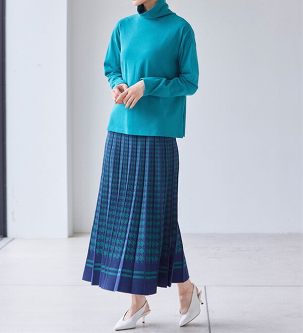 RANAN（ラナン）の「＜ＢＣ＞綿１００％&times;吸湿発熱！あったかタートルネック（カットソー）」｜詳細画像