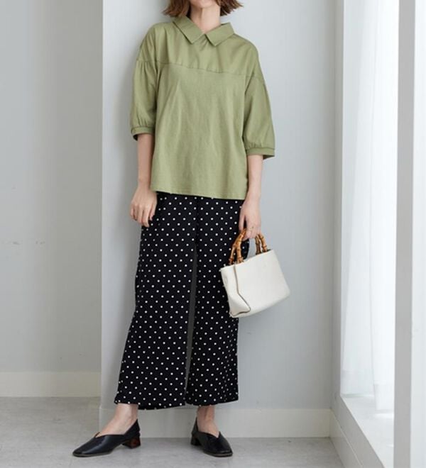 BELLUNA（ベルーナ）の「衿付き異素材切替プルオーバー（カットソー）」｜詳細画像