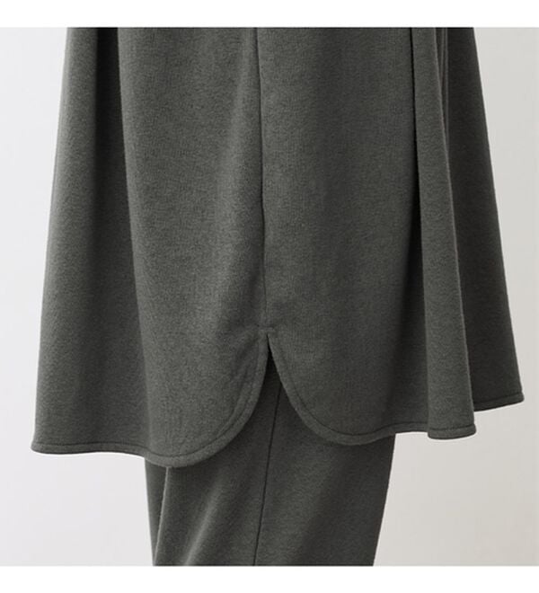 Viola e Viola（ヴィオラ エ ヴィオラ）の「やわらかパイルチュニックセットアップ（パジャマ・ルームウェア）」｜詳細画像