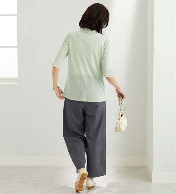 BELLUNA（ベルーナ）の「シアー素材重ね着風フリル衿プルオーバー（カットソー）」｜詳細画像