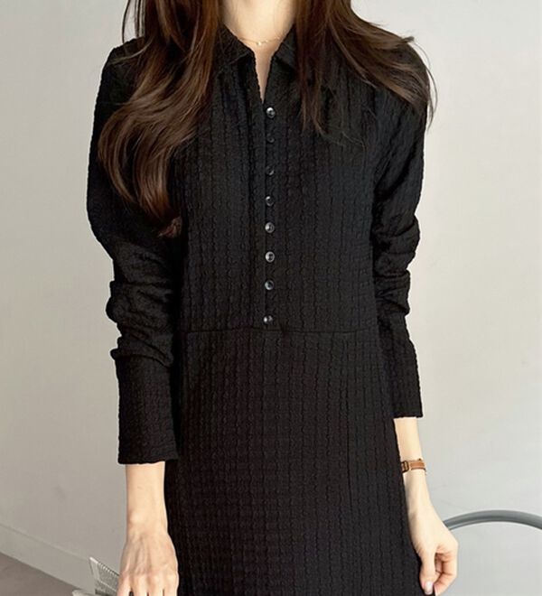 GeeRA（ジーラ）の「ポロ衿表面感素材マーメイドワンピース（カットソーワンピース）」｜詳細画像