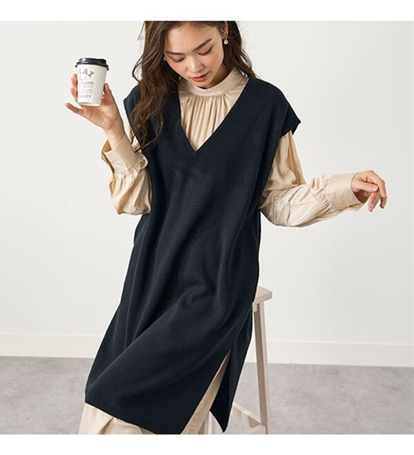 BELLUNA（ベルーナ）の「ニットベスト付ハイネックワンピース（アンサンブル）」｜詳細画像