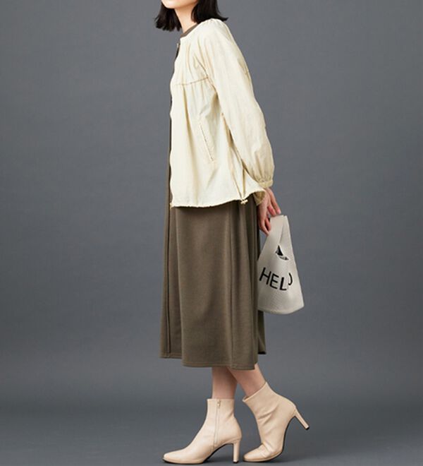 BELLUNA（ベルーナ）の「シアー素材ギャザーデザインブルゾン（ブルゾン）」｜詳細画像