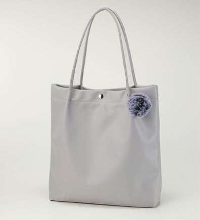 BELLUNA（ベルーナ）の「軽量気が利く柔らかトート（トートバッグ）」