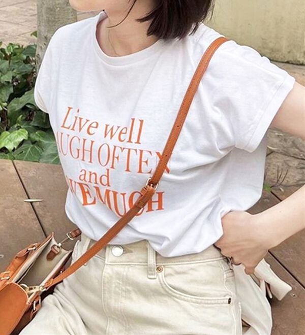 GeeRA（ジーラ）の「フレンチスリーブプリントロゴＴシャツ（Tシャツ）」｜詳細画像