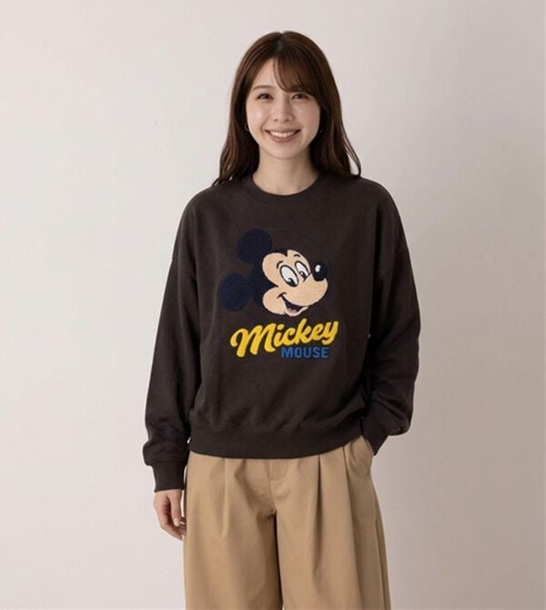 「＜Disney＞【ミッキー＆ミニー】サガラ刺しゅうゆったり裏毛トレーナー（カットソー）」｜詳細画像