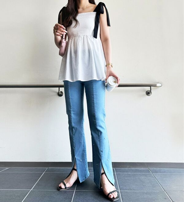 GeeRA（ジーラ）の「ハートスタッズ付フレアーパンツ（フルレングスパンツ）」｜詳細画像