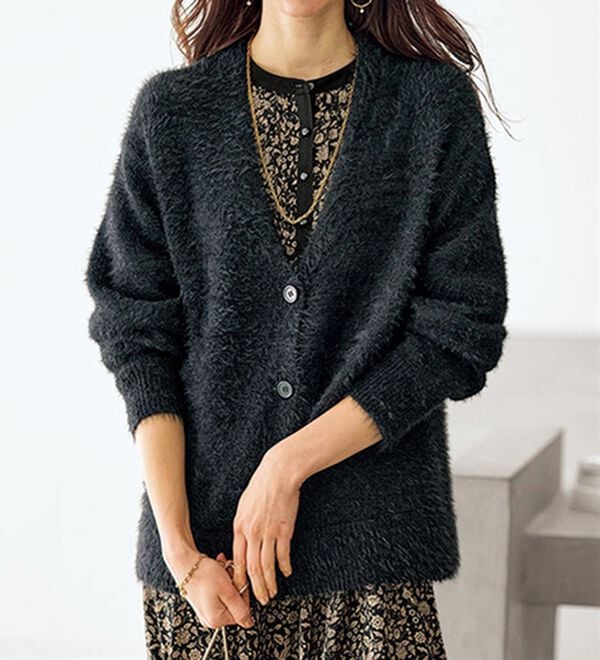 BELLUNA（ベルーナ）の「ふんわりシャギー素材ニットカーディガン（ニットカーディガン）」｜詳細画像