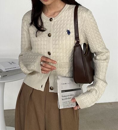 RANAN（ラナン）の「＜Ｕ．Ｓ．Ｐ＞ゴールド調ボタン刺繍ケーブルカーディガン（ニット・セーター）」