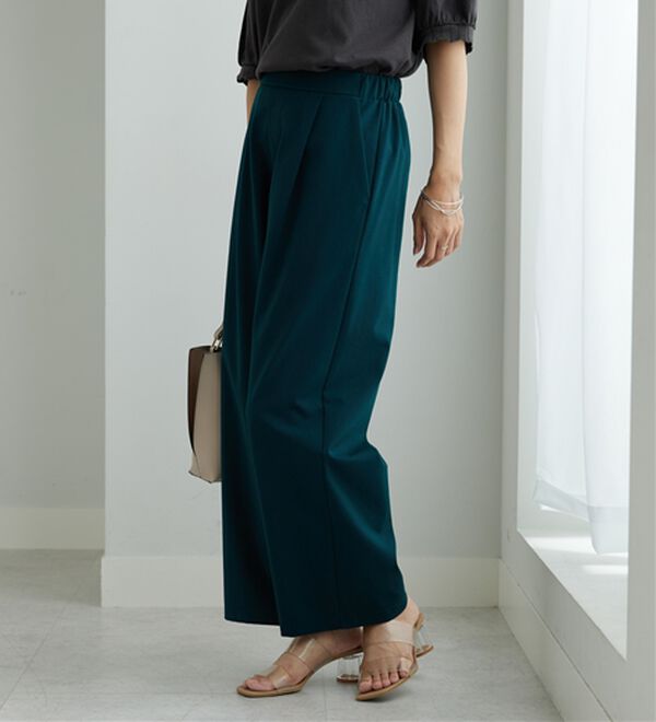 BELLUNA（ベルーナ）の「ポンチ素材タック使いワイドパンツ（ワイドパンツ・ガウチョ）」｜詳細画像