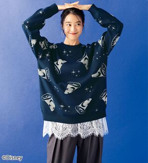 BELLUNA（ベルーナ）の「＜Ｄｉｓｎｅｙ＞【ミッキー】Ｆａｎｔａｓｉａ総柄ニットセーター（ニット・セーター）」｜ネイビー系