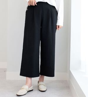 BELLUNA（ベルーナ）の「【吸水速乾・ＵＶ対策・接触冷感】ビンテージ調ボタン使いワイドパンツ（ワイドパンツ・ガウチョ）」｜黒