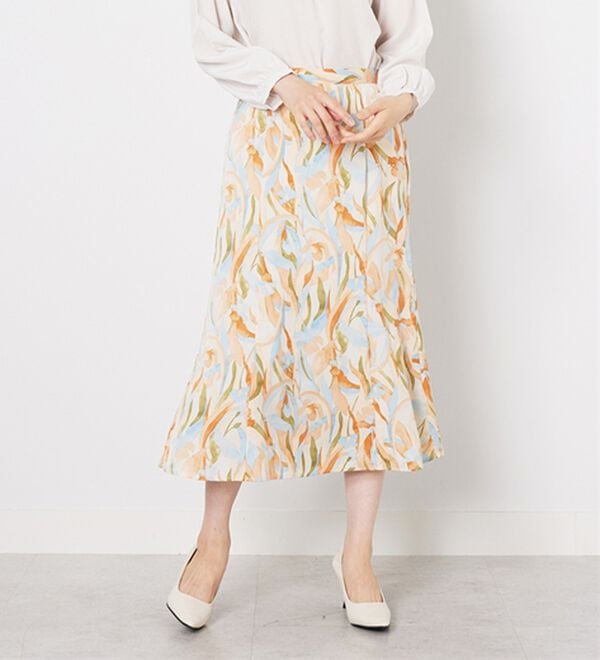 BELLUNA（ベルーナ）の「艶やかプリント切替フレアースカート（ロングスカート）」｜詳細画像